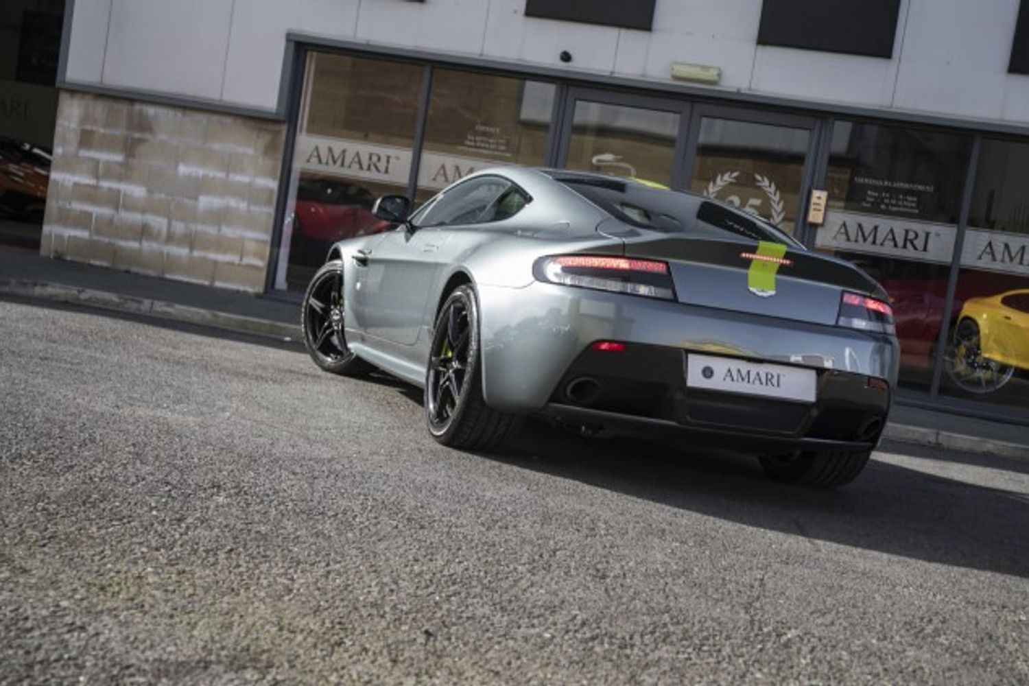 ASTON MARTIN VANTAGE HATCHBACK 4.7 AMR V8 3DR AUTOMATIC