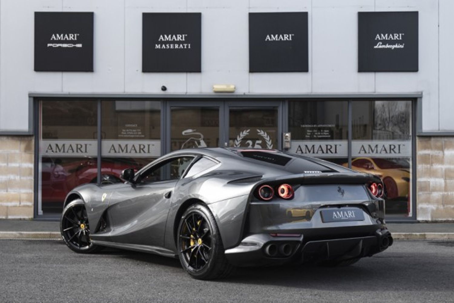 FERRARI 812 SUPERFAST COUPE 6.5 BCE 2DR SEMI AUTOMATIC