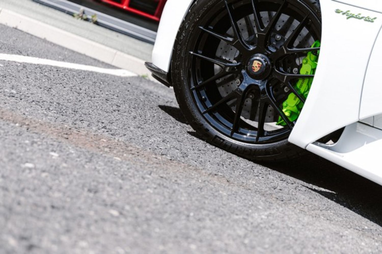 PORSCHE 918 HYBRID ELECTRIC CONVERTIBLE 4.6 SPYDER PDK 2DR SEMI AUTOMATIC