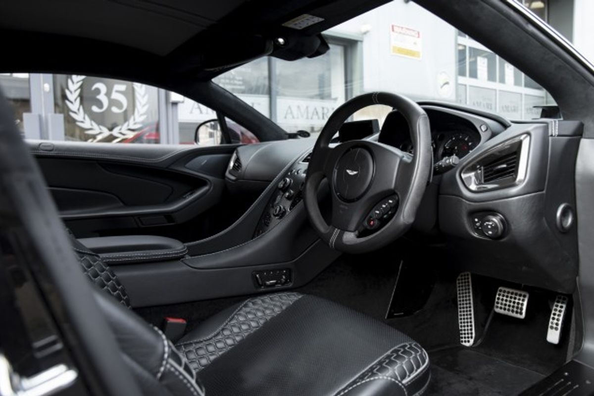 ASTON MARTIN VANQUISH COUPE 5.9 V12 2DR AUTOMATIC