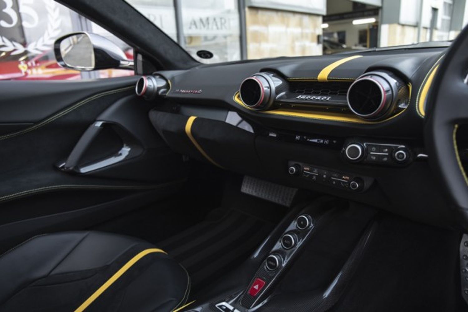 FERRARI 812 SUPERFAST COUPE 6.5 BCE 2DR SEMI AUTOMATIC