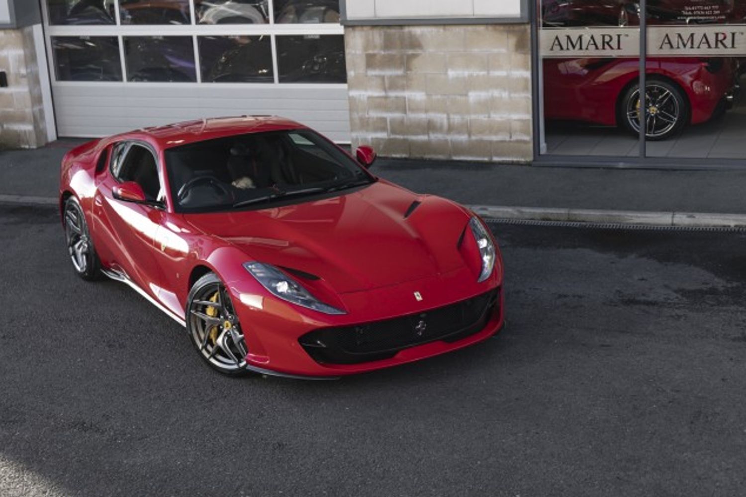 FERRARI 812 SUPERFAST COUPE 6.5 BCE 2DR SEMI AUTOMATIC