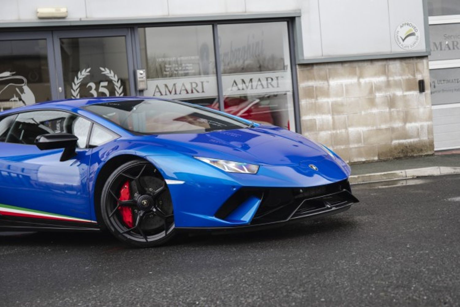 LAMBORGHINI HURACAN COUPE 5.2 LP 640-4 PERFORMANTE 2DR SEMI AUTOMATIC