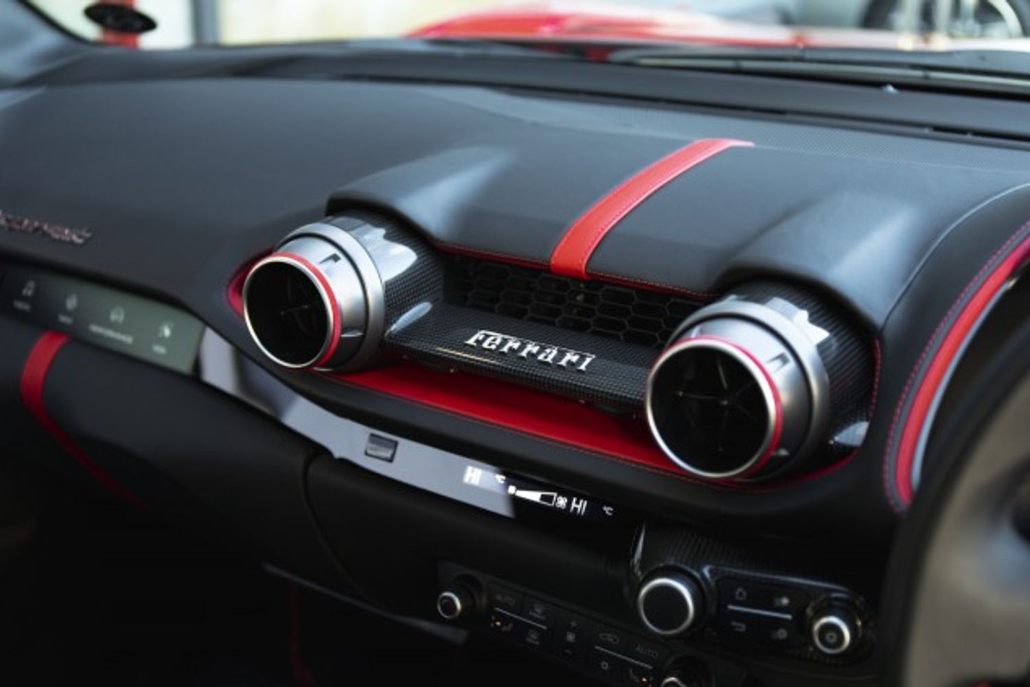 FERRARI 812 SUPERFAST COUPE 6.5 BCE 2DR SEMI AUTOMATIC