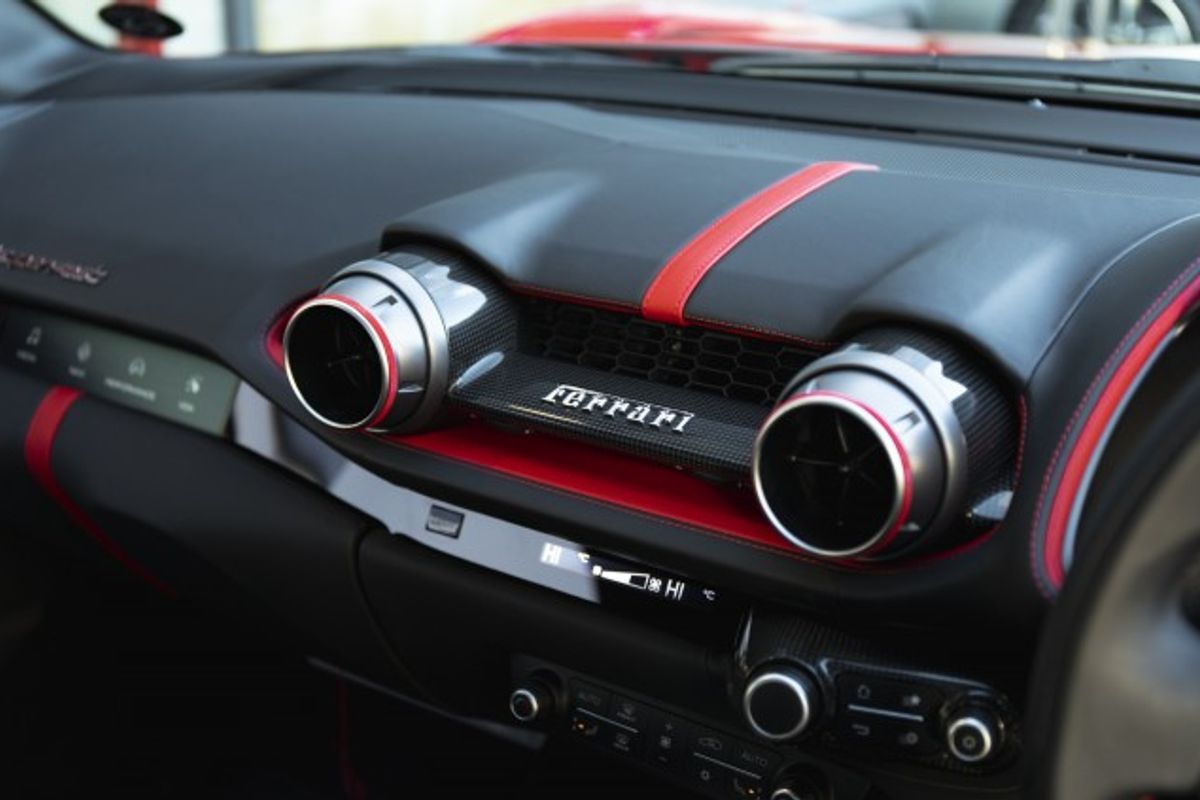 FERRARI 812 SUPERFAST COUPE 6.5 BCE 2DR SEMI AUTOMATIC