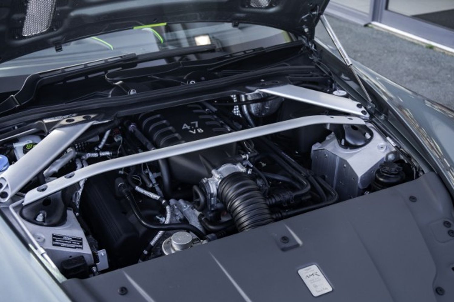 ASTON MARTIN VANTAGE HATCHBACK 4.7 AMR V8 3DR AUTOMATIC