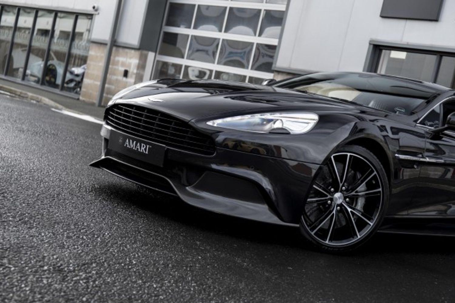 ASTON MARTIN VANQUISH COUPE 5.9 V12 2DR AUTOMATIC