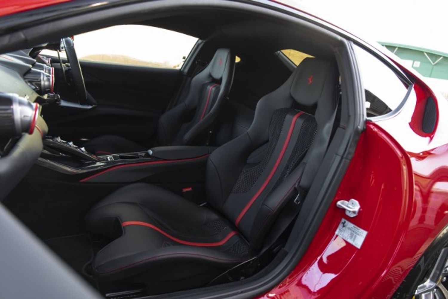 FERRARI 812 SUPERFAST COUPE 6.5 BCE 2DR SEMI AUTOMATIC