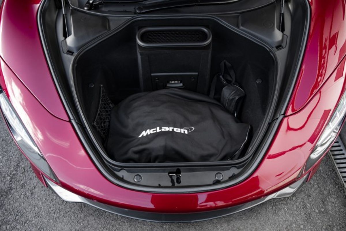 MCLAREN 720S COUPE Performance 4.0 V8 SSG 2DR SEMI AUTOMATIC