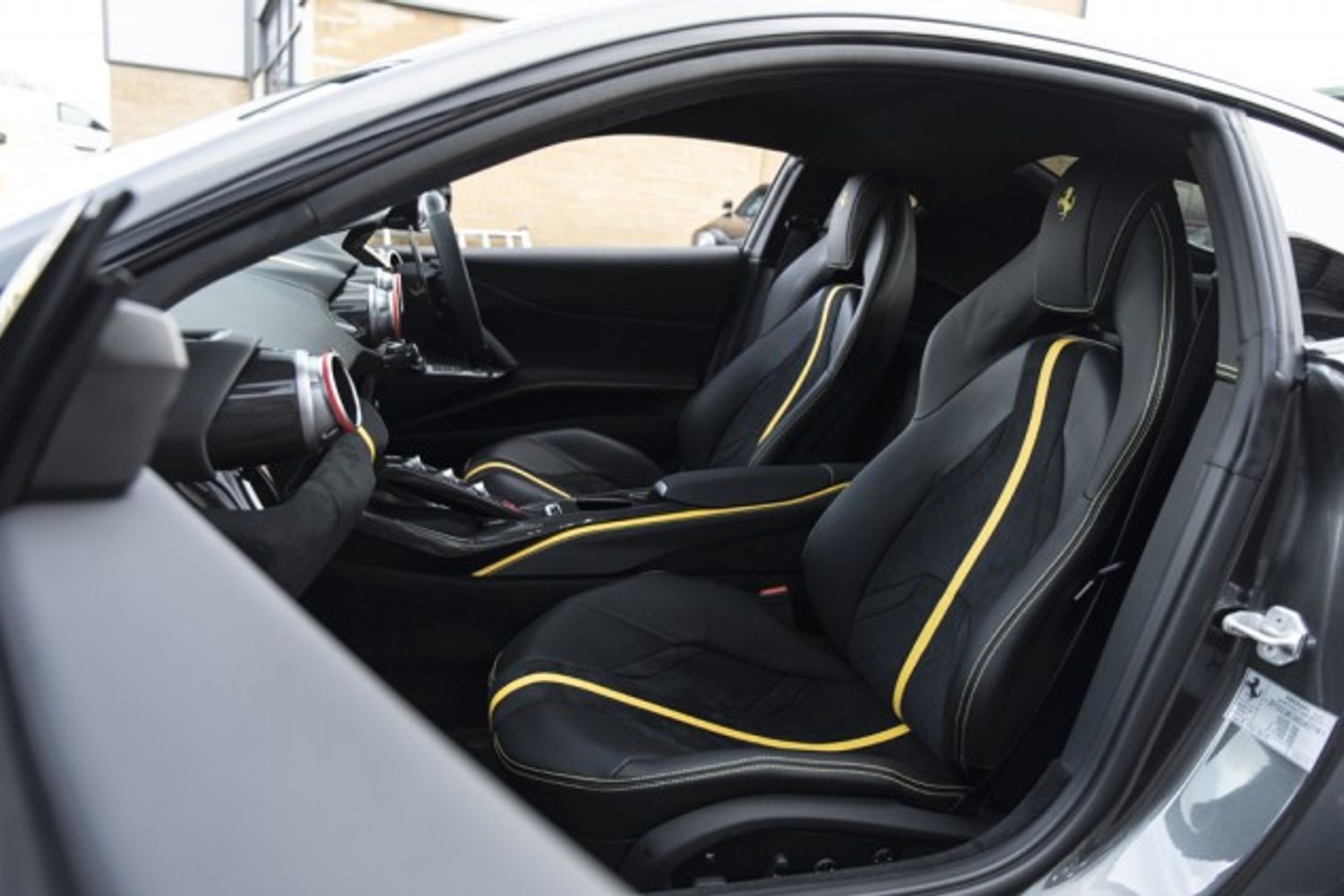 FERRARI 812 SUPERFAST COUPE 6.5 BCE 2DR SEMI AUTOMATIC