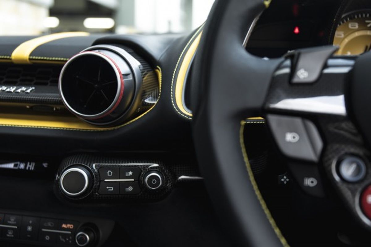 FERRARI 812 SUPERFAST COUPE 6.5 BCE 2DR SEMI AUTOMATIC