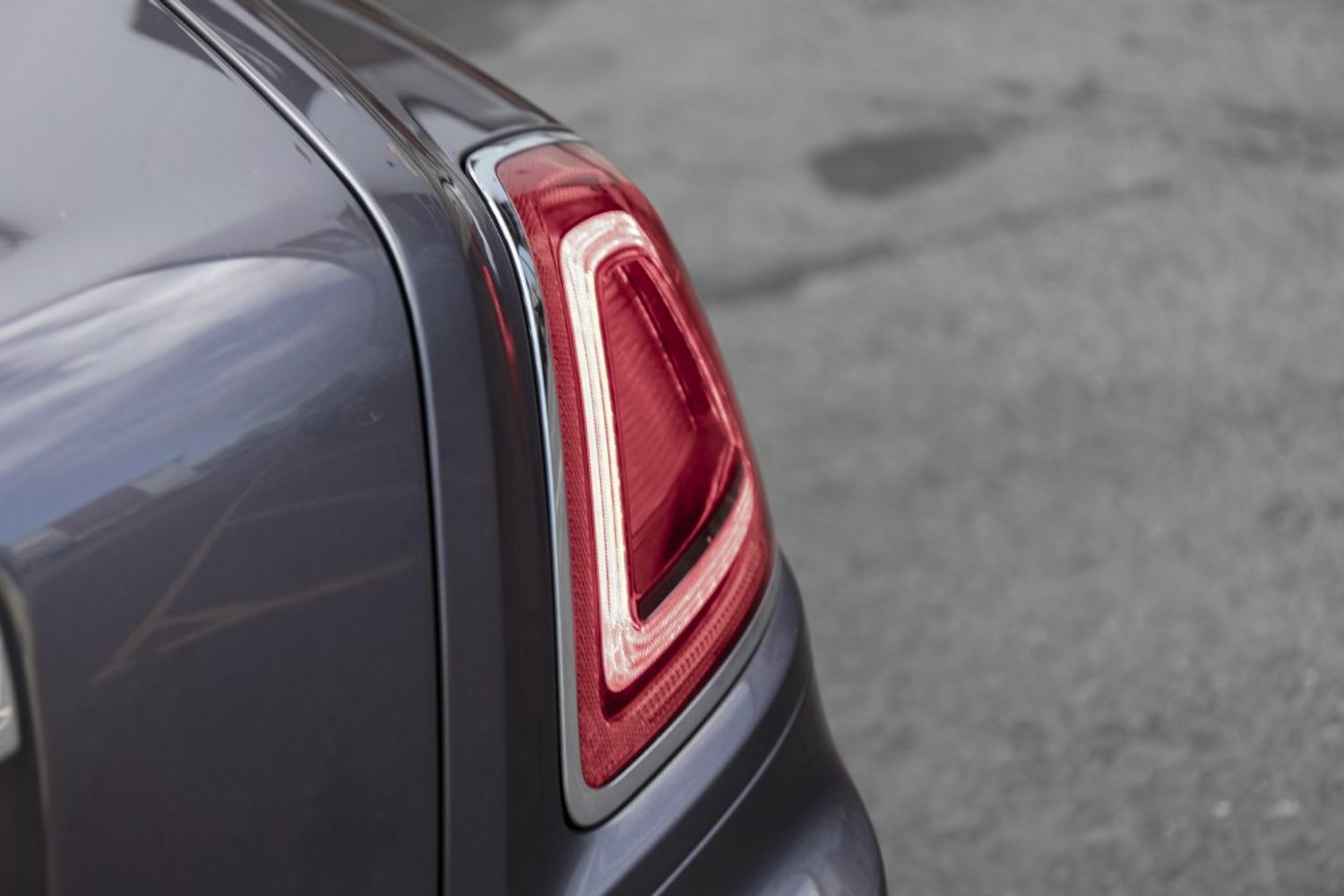 ROLLS-ROYCE GHOST SALOON 6.6 V12 SWB 4DR AUTOMATIC
