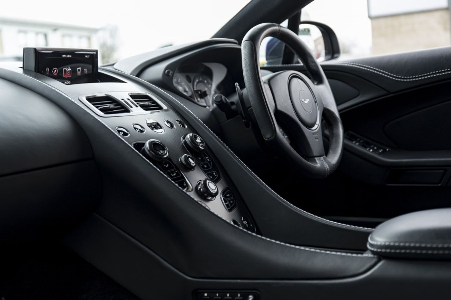 ASTON MARTIN VANQUISH COUPE 5.9 V12 2DR AUTOMATIC