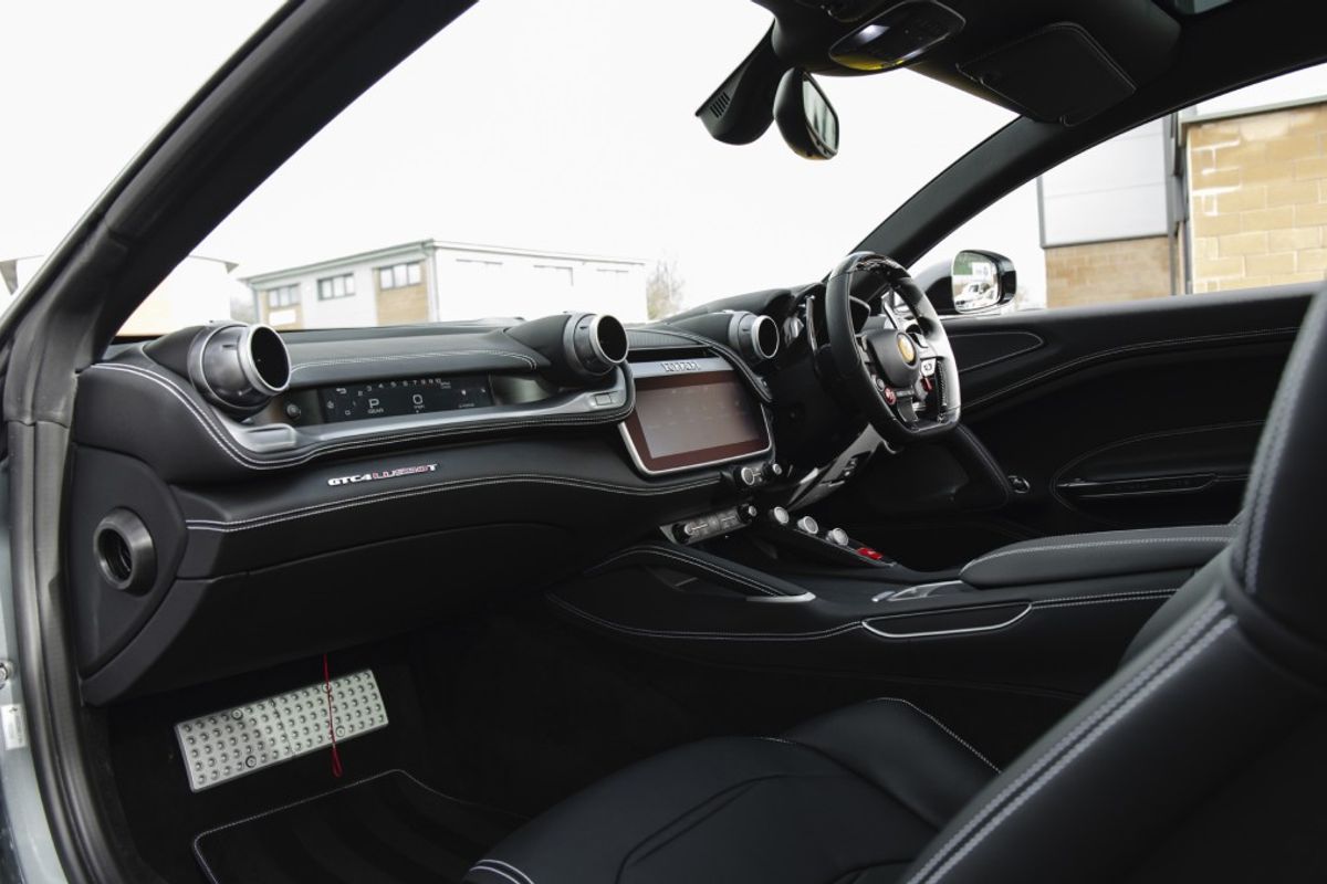 FERRARI GTC4 LUSSO T HATCHBACK 3.9 V8 3DR