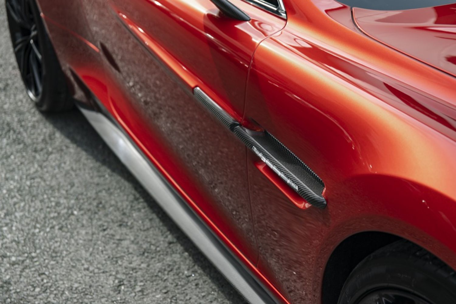 ASTON MARTIN VANQUISH COUPE 5.9 V12 2DR AUTOMATIC