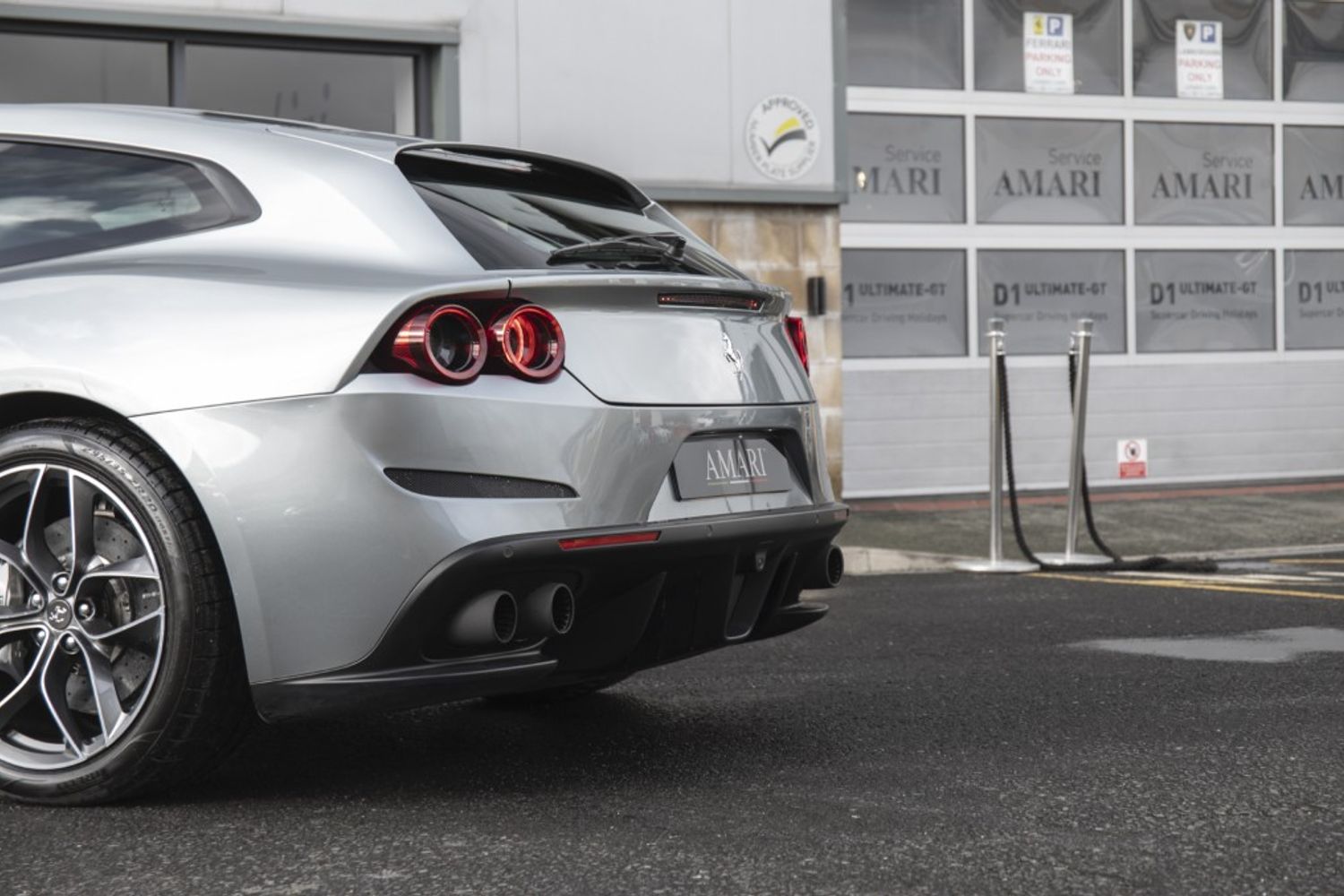 FERRARI GTC4 LUSSO T HATCHBACK 3.9 V8 3DR