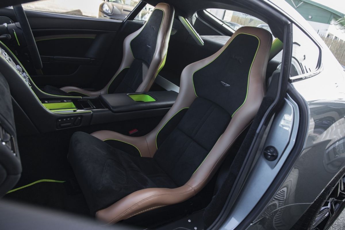 ASTON MARTIN VANTAGE HATCHBACK 4.7 AMR V8 3DR AUTOMATIC