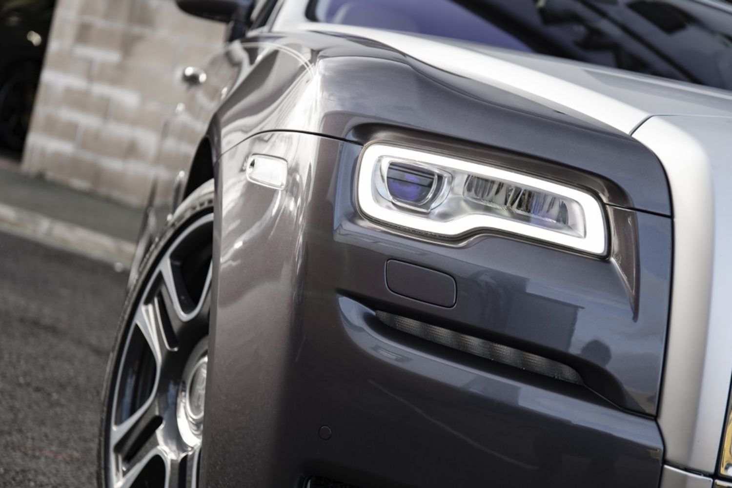 ROLLS-ROYCE GHOST SALOON 6.6 V12 SWB 4DR AUTOMATIC
