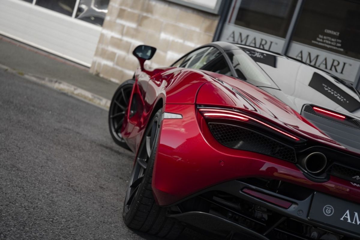 MCLAREN 720S COUPE Performance 4.0 V8 SSG 2DR SEMI AUTOMATIC
