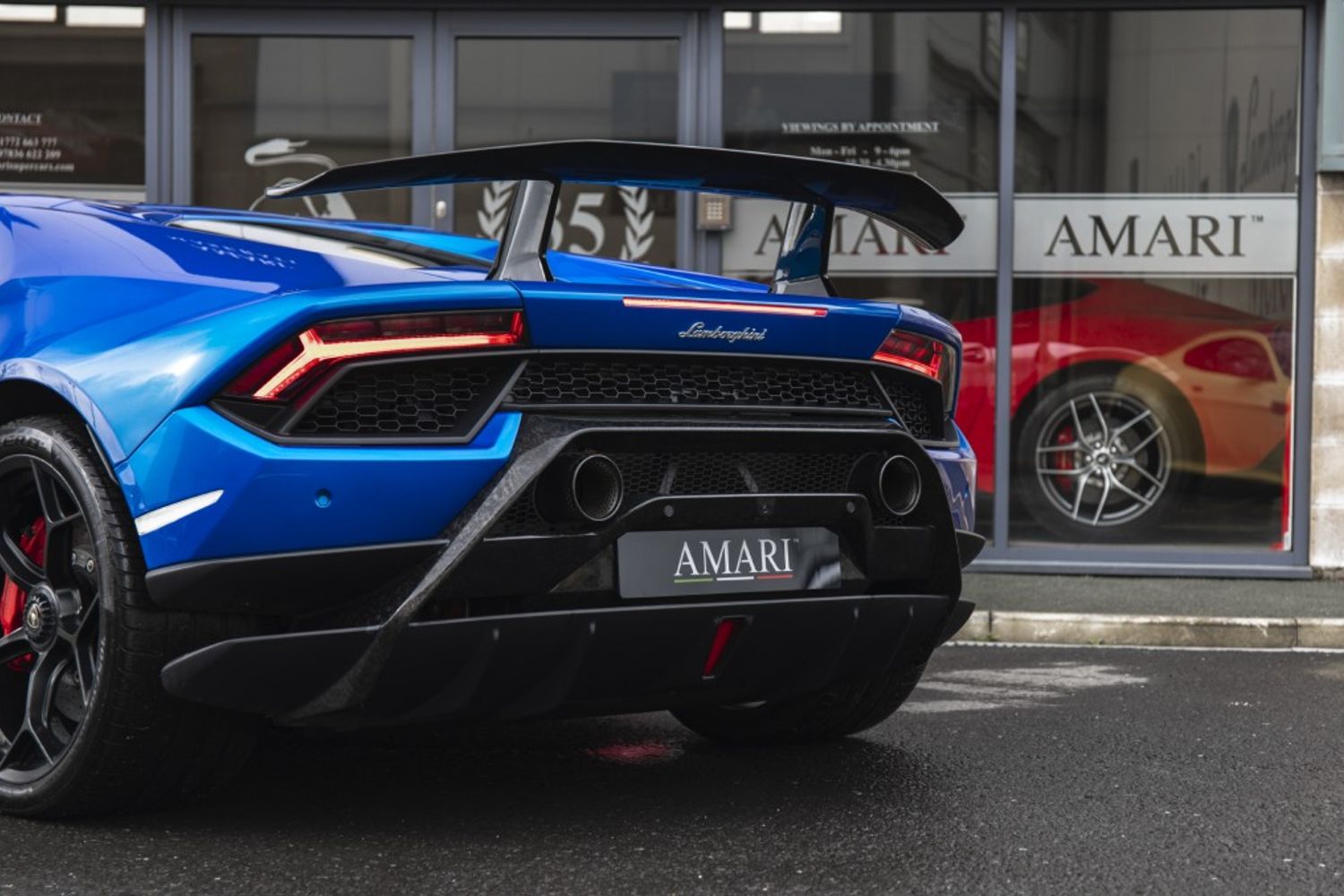 LAMBORGHINI HURACAN COUPE 5.2 LP 640-4 PERFORMANTE 2DR SEMI AUTOMATIC