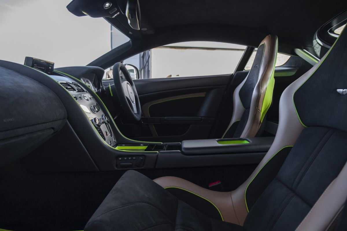 ASTON MARTIN VANTAGE HATCHBACK 4.7 AMR V8 3DR AUTOMATIC