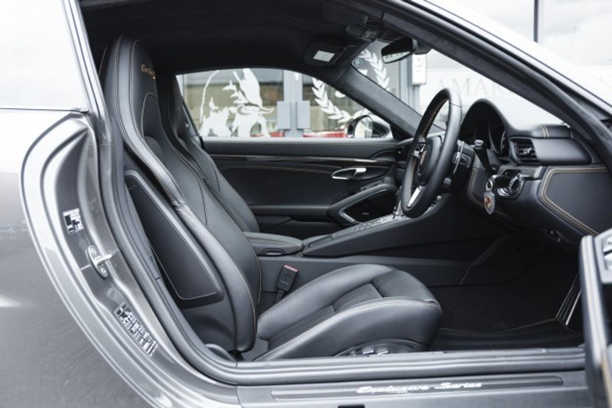 PORSCHE 911 COUPE 3.8 TURBO S EXCLUSIVE SERIES 2DR SEMI AUTOMATIC