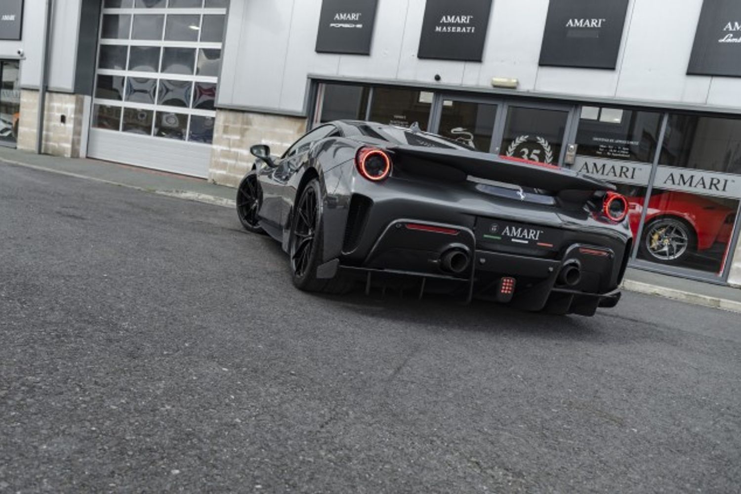 FERRARI 488 PISTA COUPE 3.9 VS 2DR SEMI AUTOMATIC
