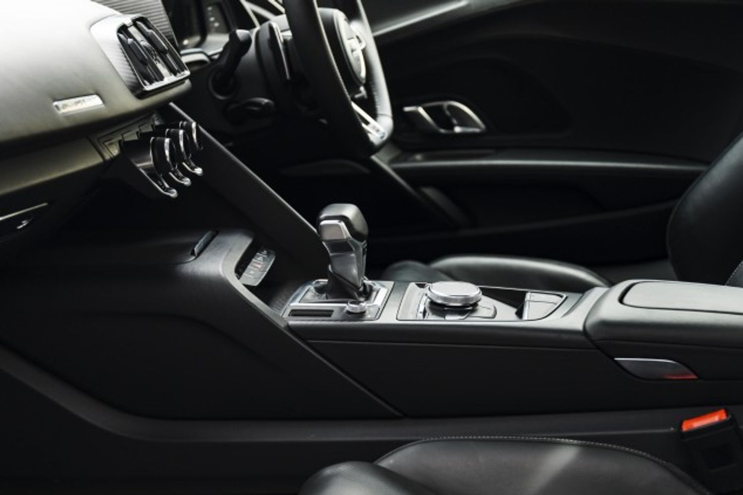 AUDI R8 COUPE 5.2 V10 PLUS QUATTRO 2DR SEMI AUTOMATIC