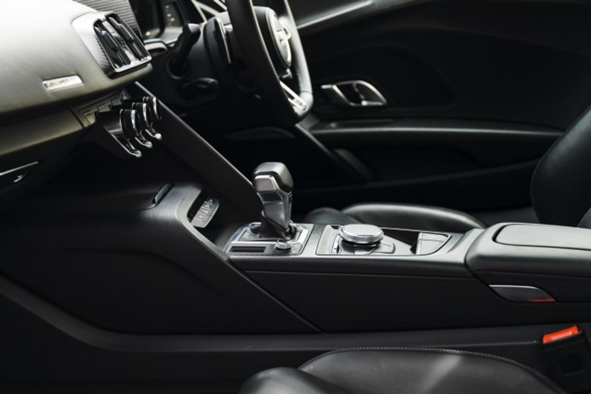AUDI R8 COUPE 5.2 V10 PLUS QUATTRO 2DR SEMI AUTOMATIC