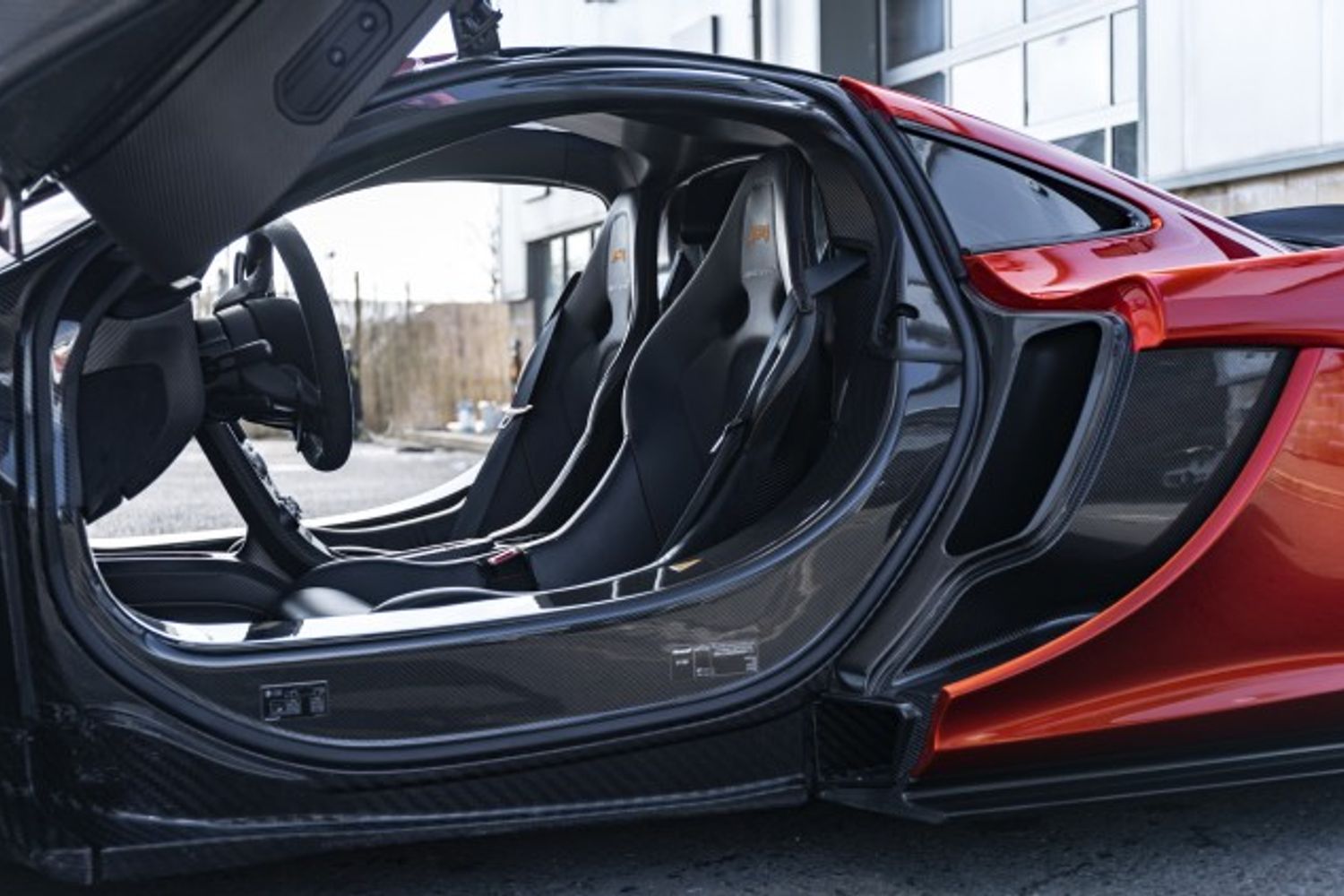 MCLAREN P1 PETROL/ELECTRIC COUPE 3.8 P1 AUTO 2DR