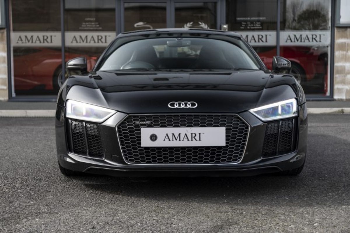 AUDI R8 COUPE 5.2 V10 PLUS QUATTRO 2DR SEMI AUTOMATIC