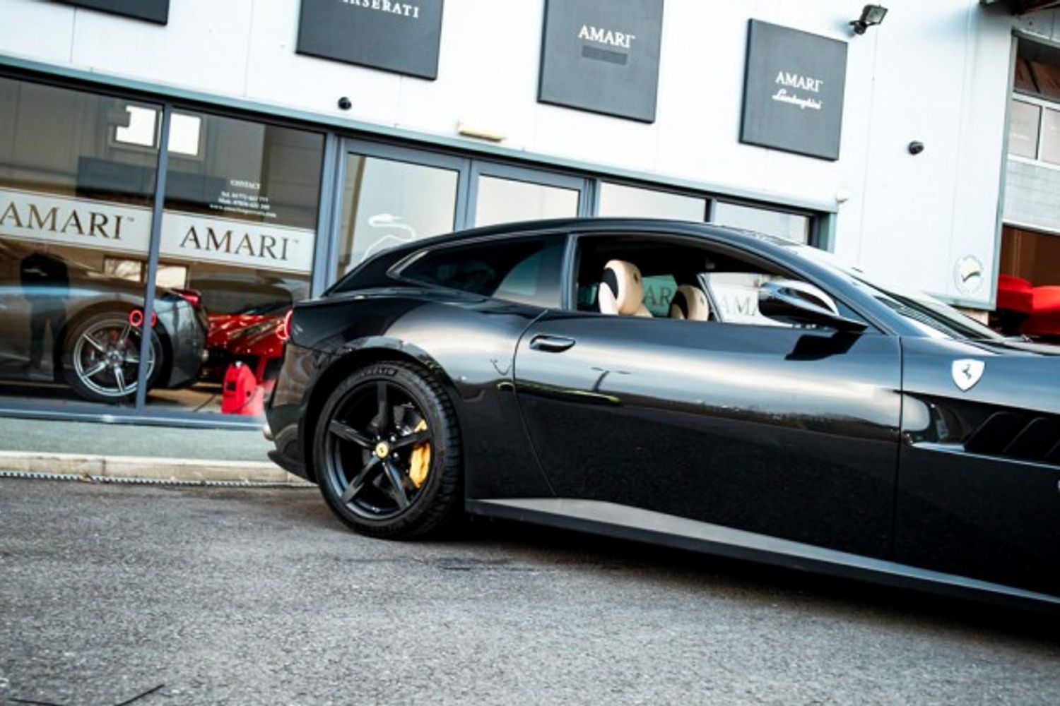 FERRARI GTC4 LUSSO T HATCHBACK 3.9 V8 3DR