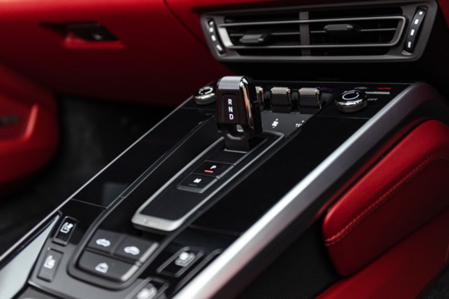PORSCHE 911 992 3.0 CARRERA 4S PDK Cabriolet