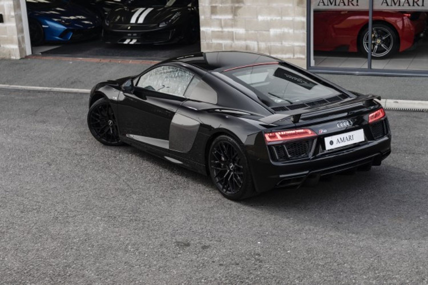 AUDI R8 COUPE 5.2 V10 PLUS QUATTRO 2DR SEMI AUTOMATIC