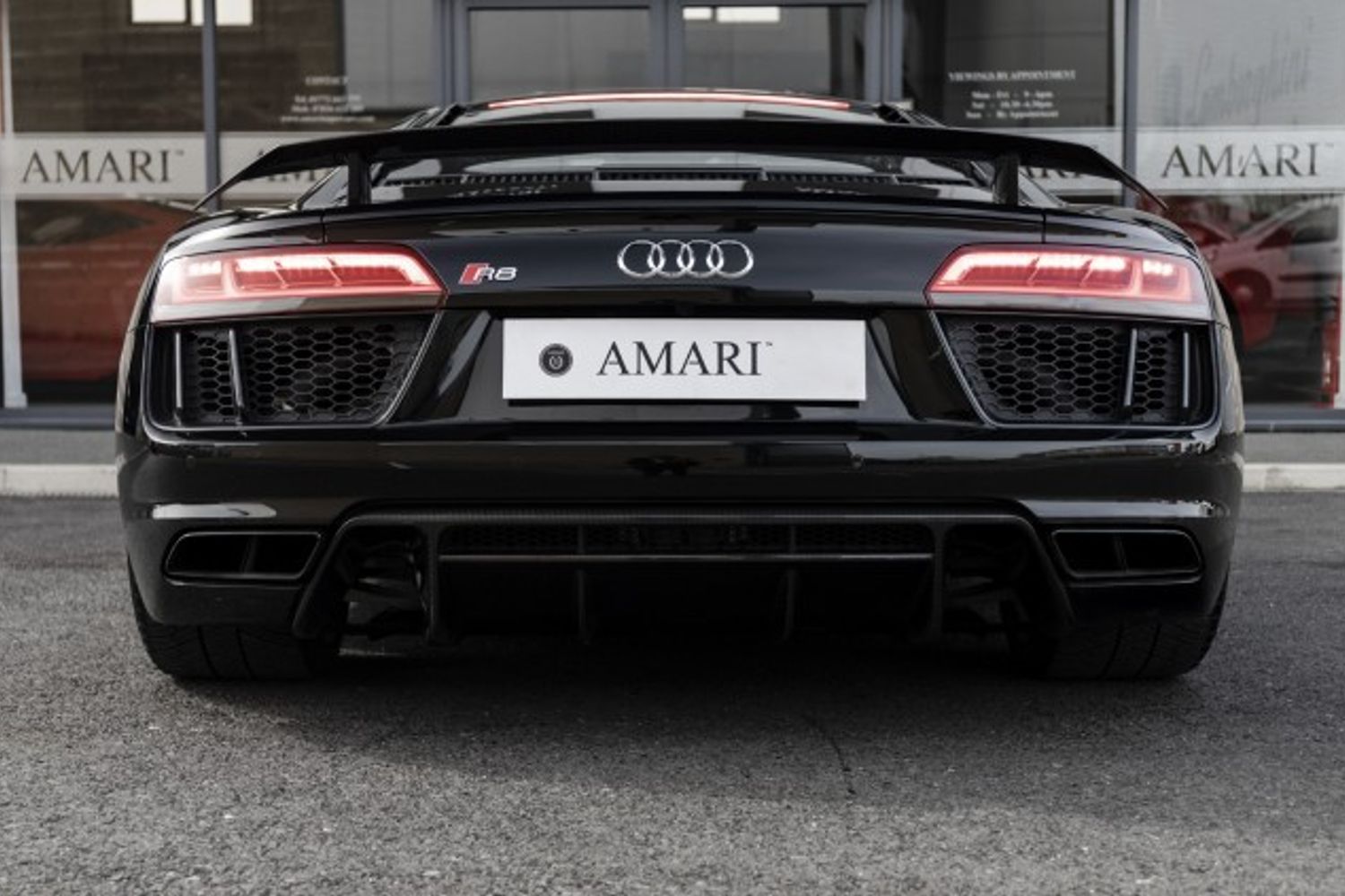 AUDI R8 COUPE 5.2 V10 PLUS QUATTRO 2DR SEMI AUTOMATIC