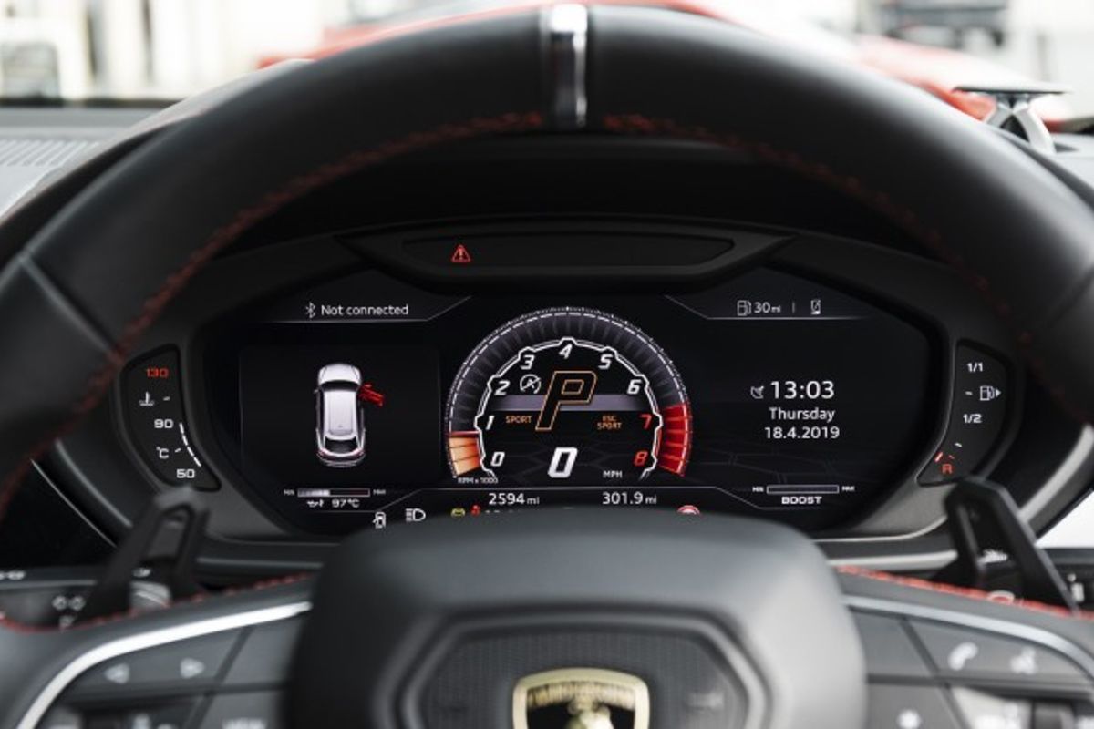 LAMBORGHINI URUS ESTATE 4.0 V8 5DR AUTOMATIC