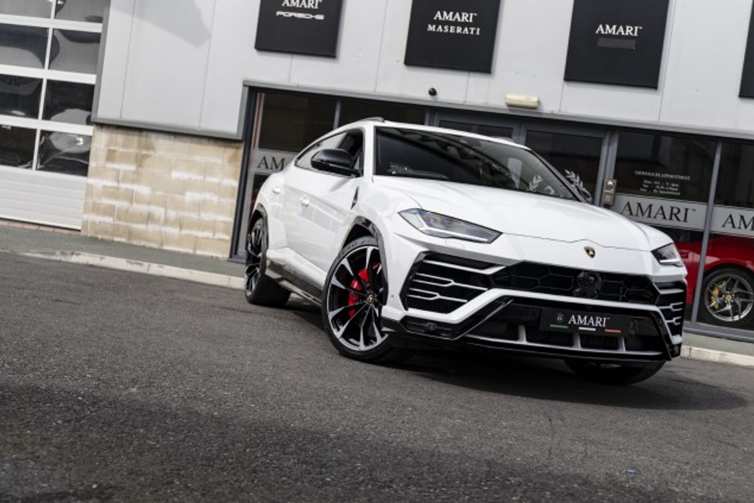 LAMBORGHINI URUS ESTATE 4.0 V8 5DR AUTOMATIC