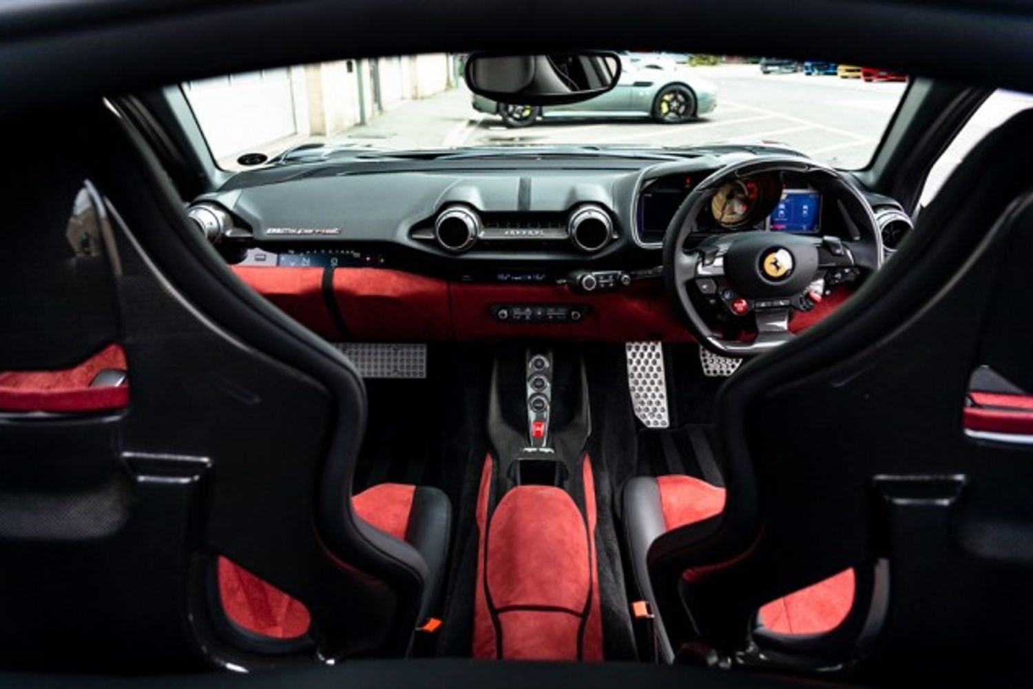 FERRARI 812 SUPERFAST COUPE 6.5 BCE 2DR SEMI AUTOMATIC