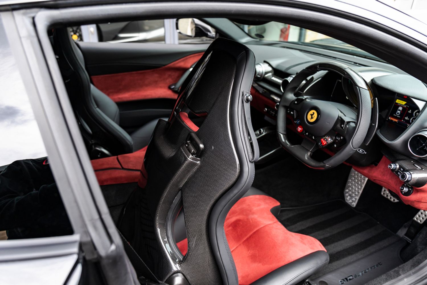 FERRARI 812 SUPERFAST COUPE 6.5 BCE 2DR SEMI AUTOMATIC