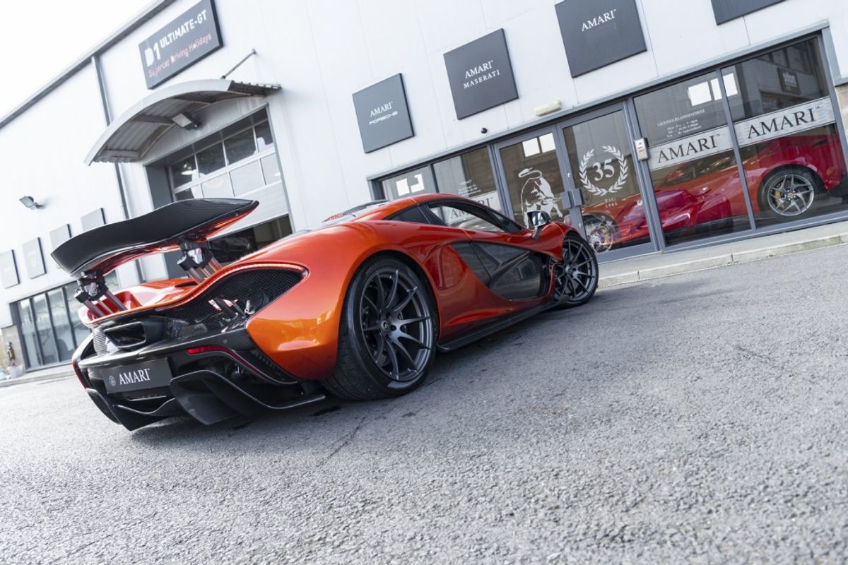 MCLAREN P1 PETROL/ELECTRIC COUPE 3.8 P1 AUTO 2DR