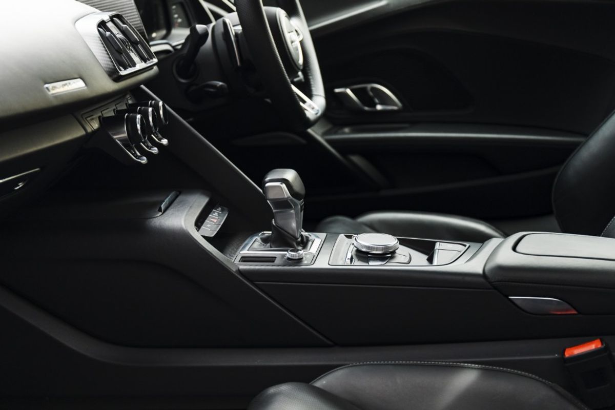 AUDI R8 COUPE 5.2 V10 PLUS QUATTRO 2DR SEMI AUTOMATIC