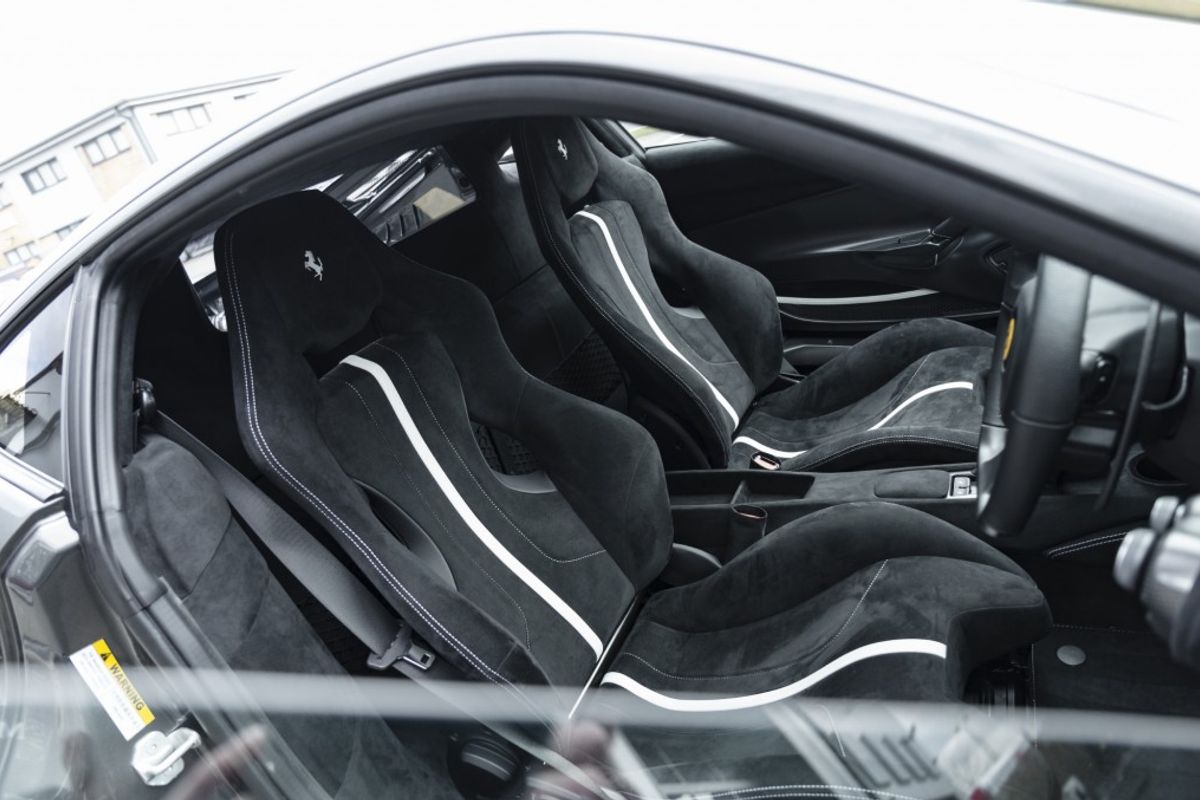 FERRARI 488 PISTA COUPE 3.9 VS 2DR SEMI AUTOMATIC