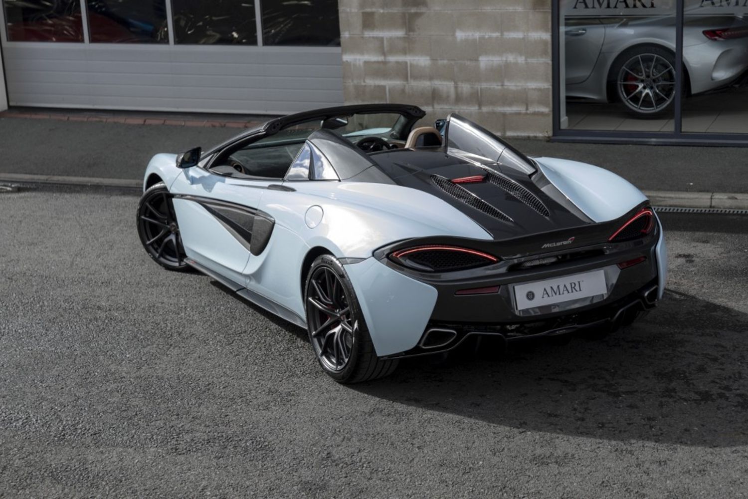 MCLAREN 570S CONVERTIBLE 3.8 V8 SSG 2DR SEMI AUTOMATIC