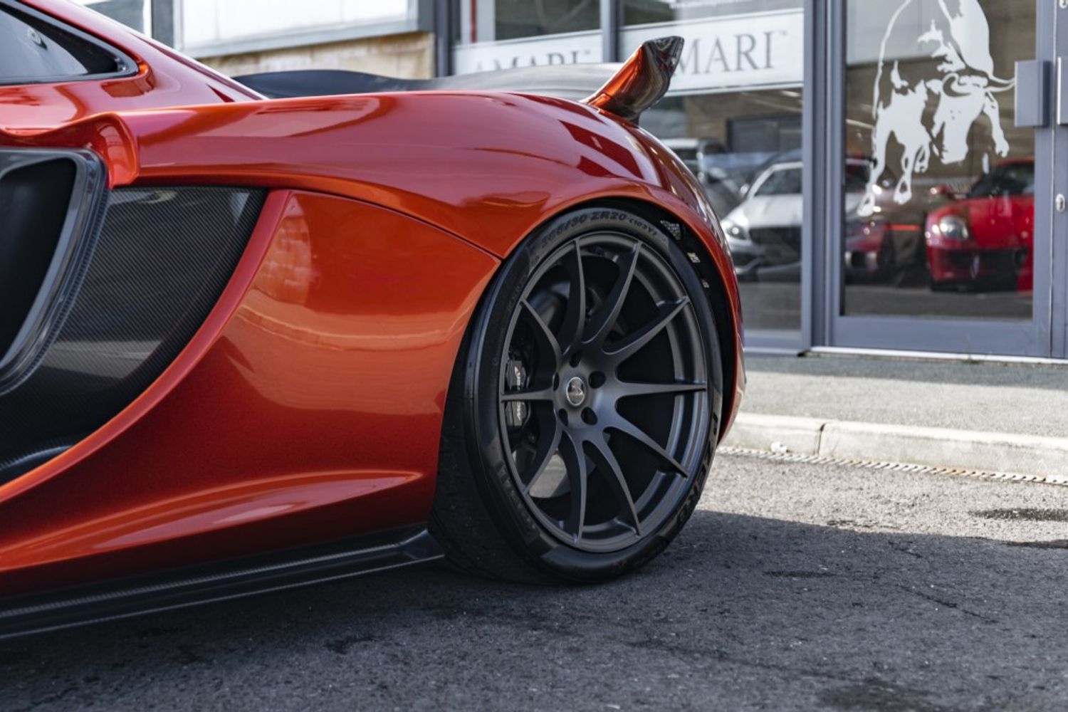 MCLAREN P1 PETROL/ELECTRIC COUPE 3.8 P1 AUTO 2DR