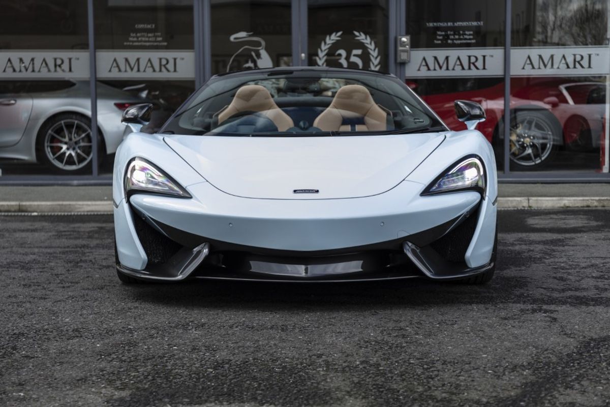 MCLAREN 570S CONVERTIBLE 3.8 V8 SSG 2DR SEMI AUTOMATIC