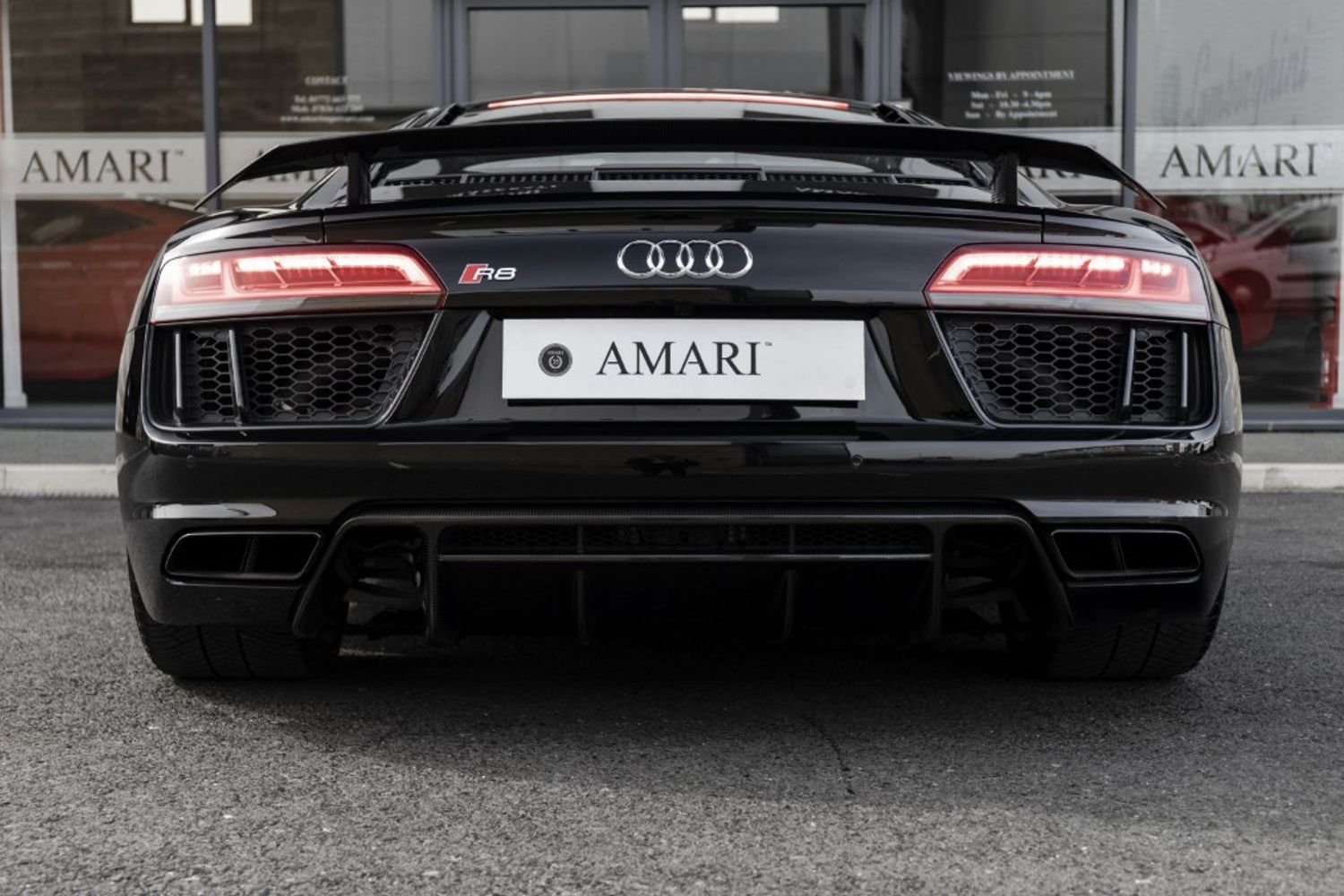 AUDI R8 COUPE 5.2 V10 PLUS QUATTRO 2DR SEMI AUTOMATIC