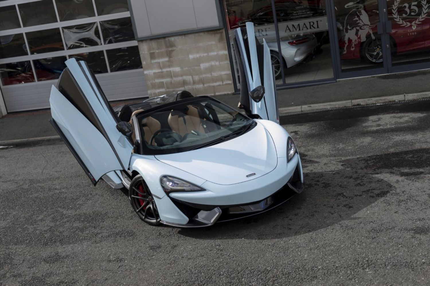 MCLAREN 570S CONVERTIBLE 3.8 V8 SSG 2DR SEMI AUTOMATIC