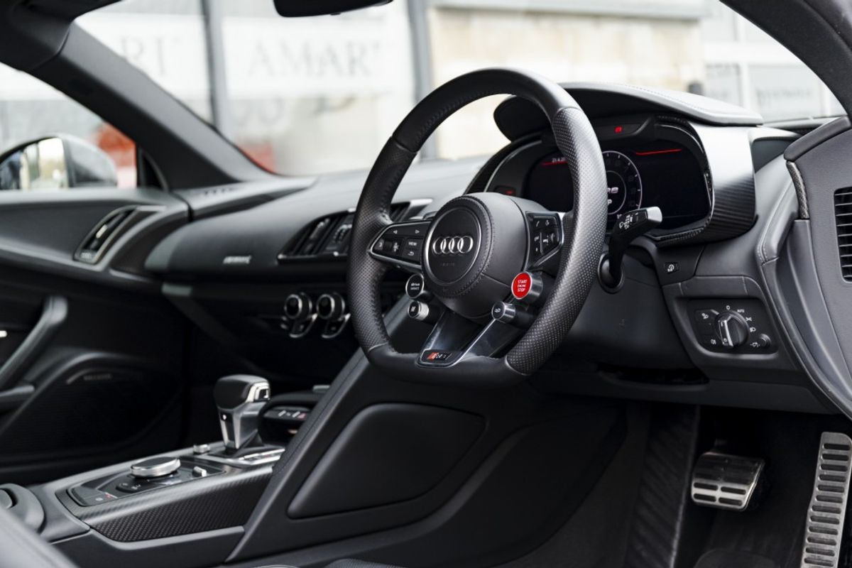 AUDI R8 COUPE 5.2 V10 PLUS QUATTRO 2DR SEMI AUTOMATIC