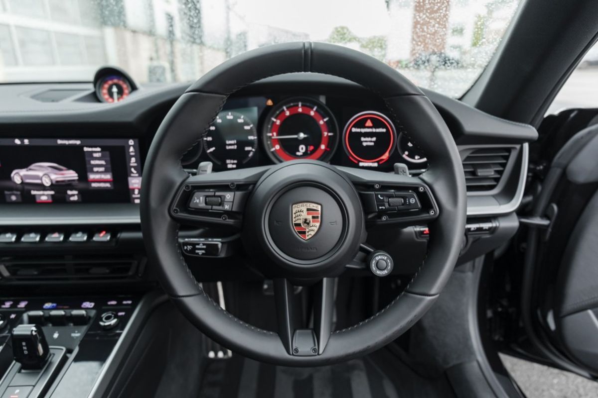 PORSCHE 911 Coupe 992 3.0 Carrera 4S PDK