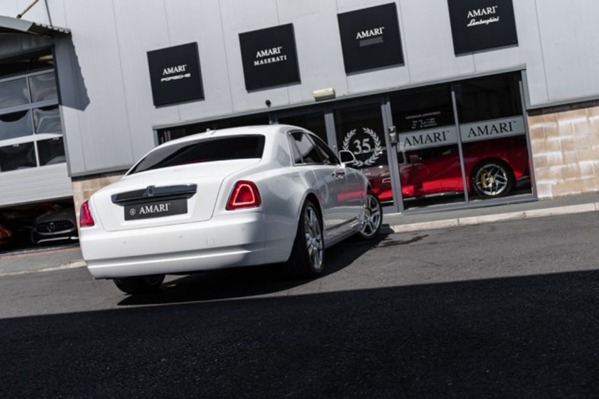 ROLLS-ROYCE GHOST SALOON 6.6 V12 SWB 4DR AUTOMATIC